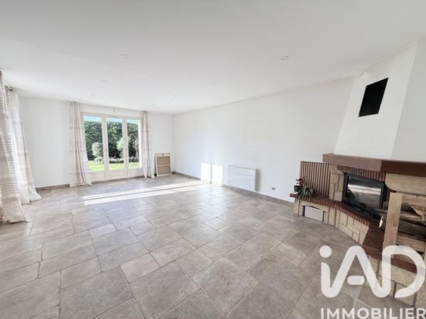 Maison à vendre 6 pièces 102 m² Saint-Germain-lès-Corbeil