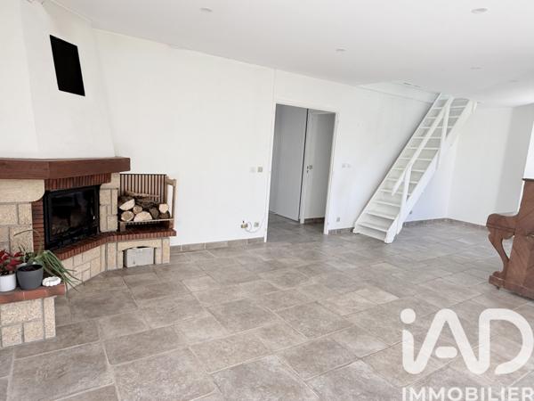 Maison à vendre 6 pièces 102 m² Saint-Germain-lès-Corbeil