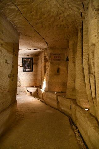 Carrières-sur-Seine (78420) CAVE A VIN POUR PROFESSIONNEL