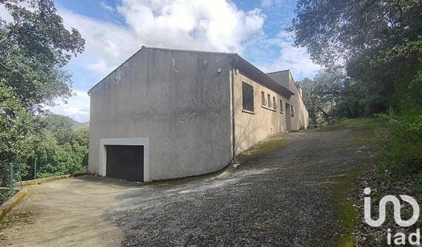 Maison 5 pièces de 125 m² à Saint-Pons-de-Thomières (34220)