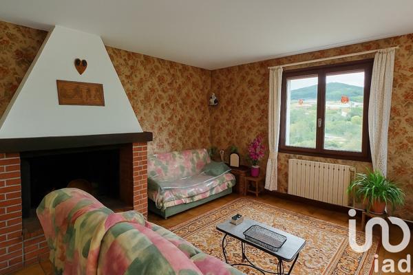 Maison 5 pièces de 125 m² à Saint-Pons-de-Thomières (34220)