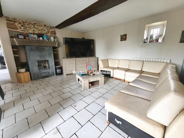 Maison en campagne à Javron Les Chapelles 6 pièce(s) 139 m2