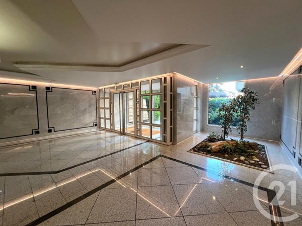 Appartement F3 à vendre  3 pièces - 70,01 m2 LYON - 69003