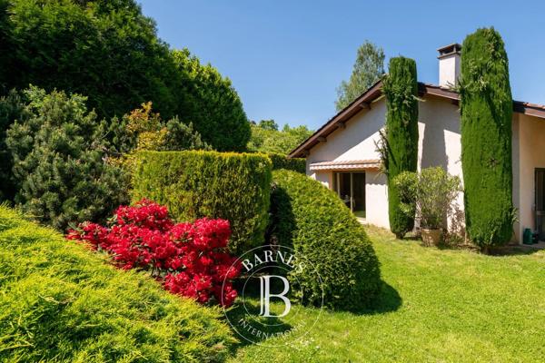 Collonges-au-Mont-d'Or, Maison 4 Chambres -  210 m² à vendre