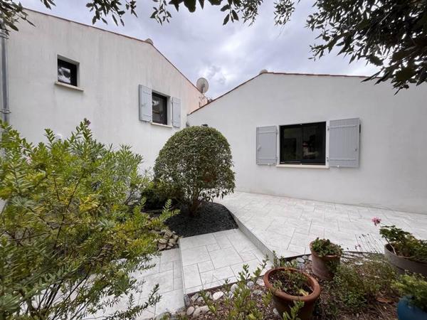 Maison à vendre |  Le Grand-Village-Plage |  3 pièces | 75 m²