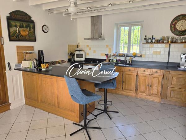 Longère Sablons Sur Huisne 7 pièces 253 m²