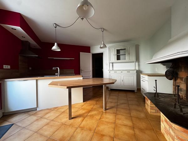 Maison de charme avec jardin arboré à CANET