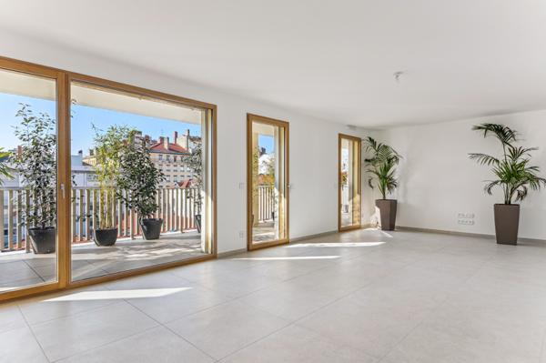 Foch Appartement familial avec terrasse de grand standing