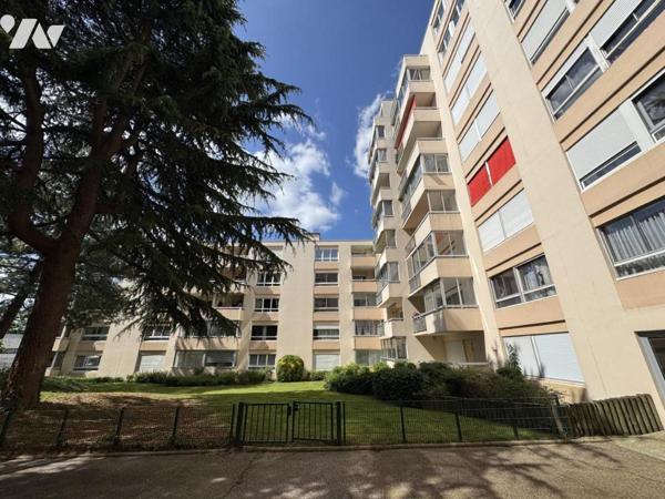 PETIT QUEVILLY - Jean Jaures