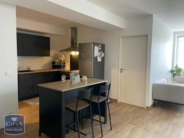 Appartement à louer 3 pièces 79.8m² Saint-Marcel (71380)