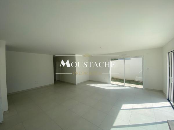 VILLA CONTEMPORAINE DE 2025 - PROCHE ROYAN PONTAILLAC -