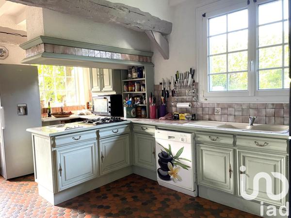 Maison 6 pièces de 212 m² à Bouquetot (27310)