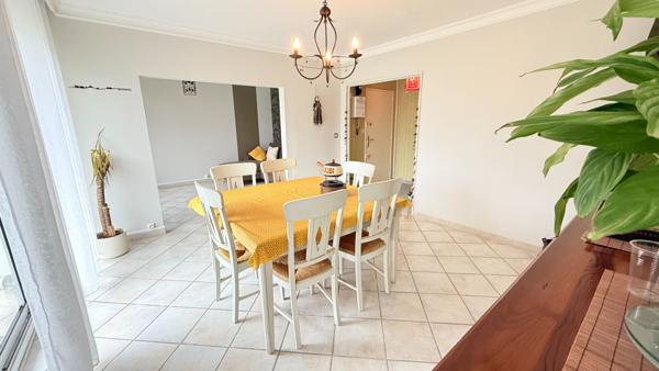 Appartement Laval 4 pièce(s) 74.06 m2