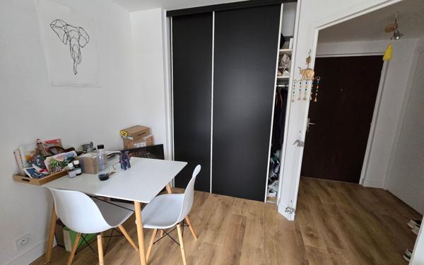 Appartement à vendre    2 pièces • 42 m2 Brest