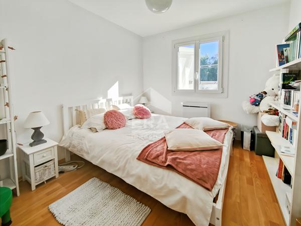 Les Pennes Mirabeau - 2 maisons T5 et T3 sur terrain 2000m2 avec piscine