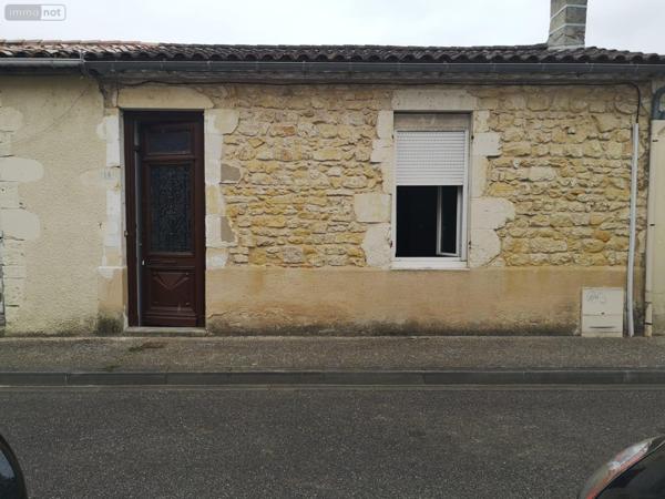 Echoppe à vendre à Lesparre-Médoc en Gironde (33340), ref : 11548/166   
centre ville
