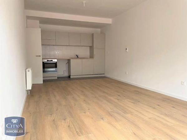 Appartement à louer 2 pièces 47.03m² Arras (62000)