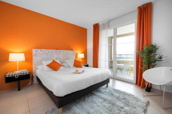 INVESTISSEMENT LOCATIF – MOUGINS – Résidence de tourisme Adonis Mougins - 6,16 % de rentabilité