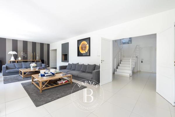 La Celle-Saint-Cloud, Maison 5 Chambres -  265 m² à vendre