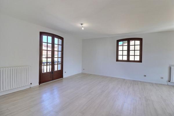 Maison T6 avec jardin et grand garage - Albi Marranel