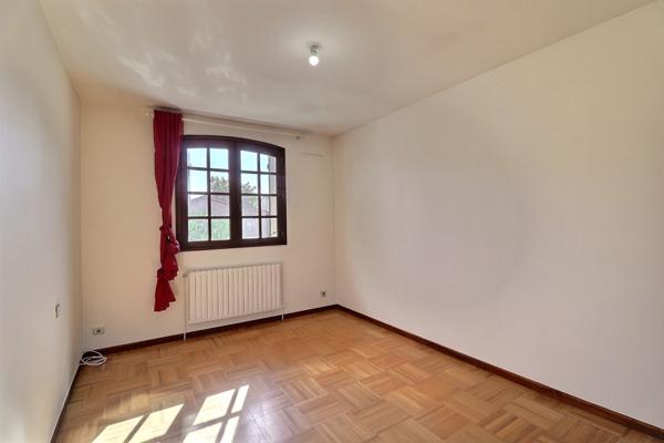 Maison T6 avec jardin et grand garage - Albi Marranel