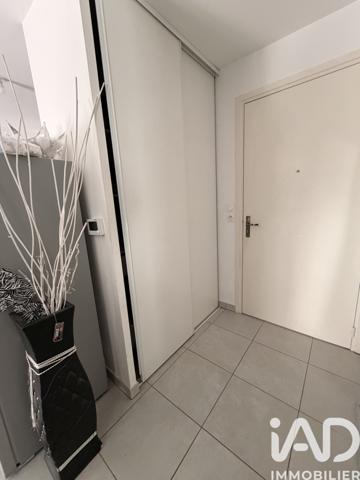 Appartement à vendre 2 pièces 41 m² Vitrolles