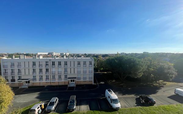 Appartement à vendre    3 pièces • 73,67 m2 La Rochelle