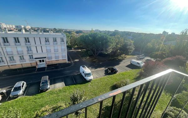 Appartement à vendre    3 pièces • 73,67 m2 La Rochelle