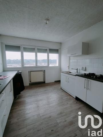 Appartement 3 pièces de 68 m² à Villars (42390)