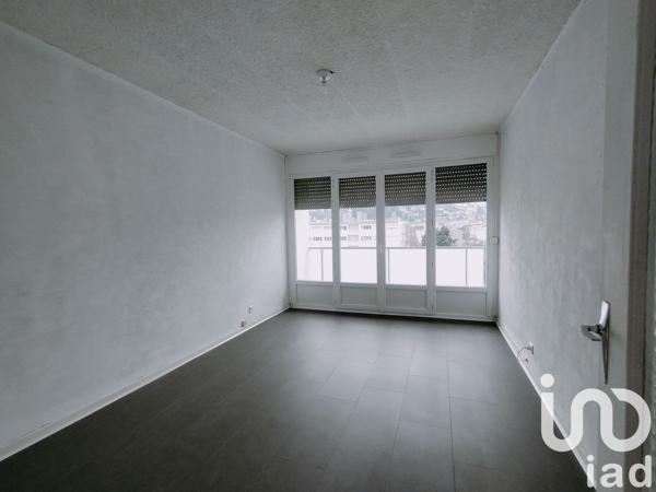 Appartement 3 pièces de 68 m² à Villars (42390)