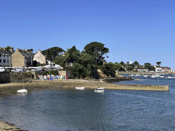 Presqu’ile de Rhuys, une histoire bretonne entre mer et jardin. ARZON (56)