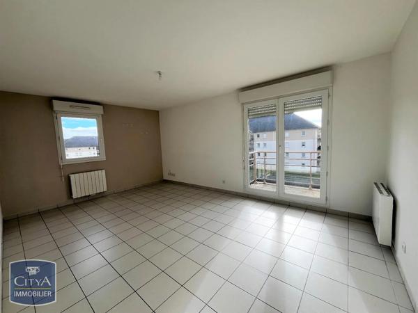 Appartement à louer 3 pièces 62.9m² Lisieux (14100)