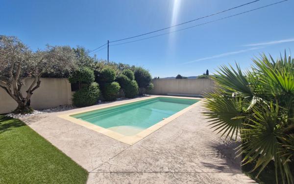 Maison à vendre    6 pièces •  Rochefort-du-Gard