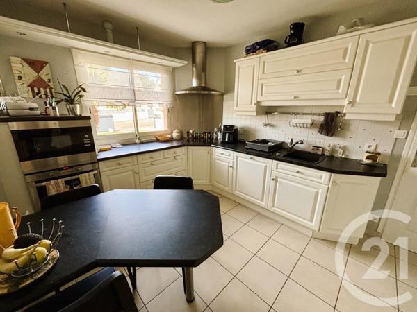 Maison à vendre  8 pièces - 151 m 2   BLAIN  - 44