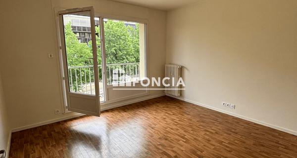 Location Appartement 2 pièces 46.93 m² - Saint-étienne 42100