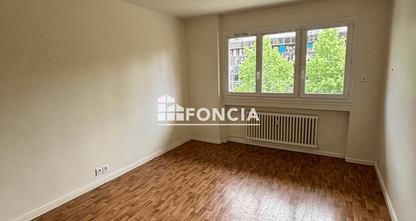 Location Appartement 2 pièces 46.93 m² - Saint-étienne 42100