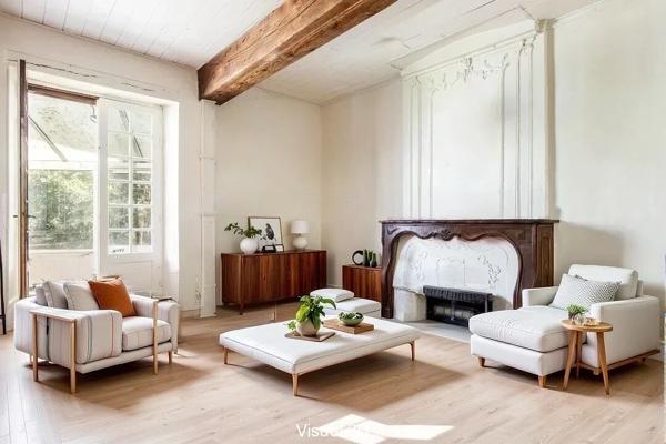 Ensemble immobilier au coeur d’un village médiéval