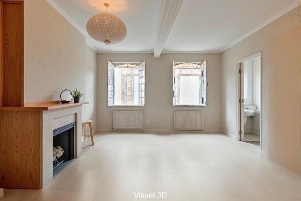 Ensemble immobilier au coeur d’un village médiéval