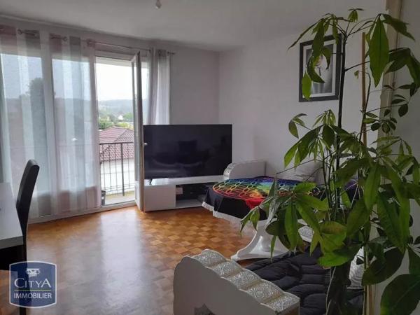 Appartement à louer 3 pièces 65.68m²