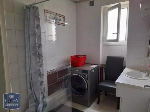 Appartement à louer 3 pièces 65.68m²