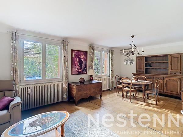 Nestenn Salon de Provence ? Maison T6 de 169 m² avec jardin et piscine