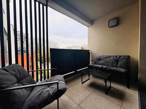 Appartement Toulouse 2 pièce(s) 44.44 m2 RECENT AVEC TERRASSE ENTRE AMIDONNIERS ET BAZACLE