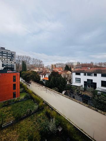 Appartement Toulouse 2 pièce(s) 44.44 m2 RECENT AVEC TERRASSE ENTRE AMIDONNIERS ET BAZACLE