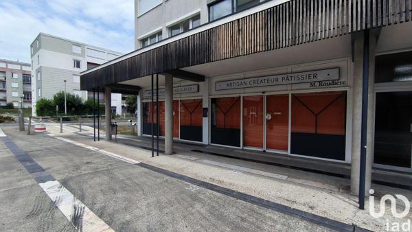 Location murs commerciaux  300 m² Mourenx