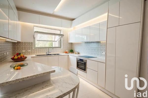 Maison 10 pièces de 319 m² à Mutzig (67190)