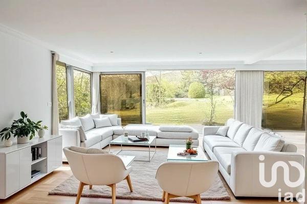 Maison 10 pièces de 319 m² à Mutzig (67190)