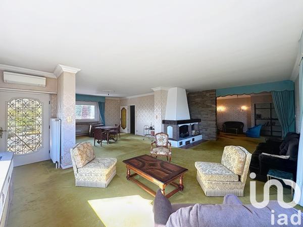 Maison 10 pièces de 319 m² à Mutzig (67190)