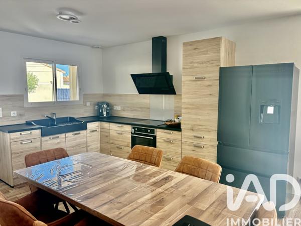 Maison à vendre 5 pièces 100 m² Saint-Martin-Lacaussade
