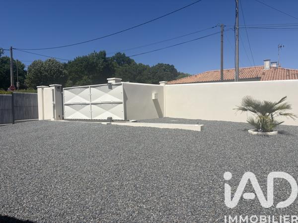 Maison à vendre 5 pièces 100 m² Saint-Martin-Lacaussade