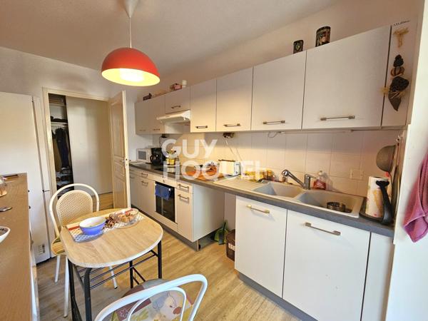 BILLERE rare et beau T3 avec terrasse, parking et garage dans résidence récente